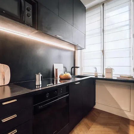 Stirling - 2 A Porte Dauphine Apartment