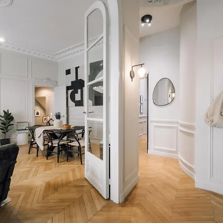 Apartment Stirling - 2 A Porte Dauphine *